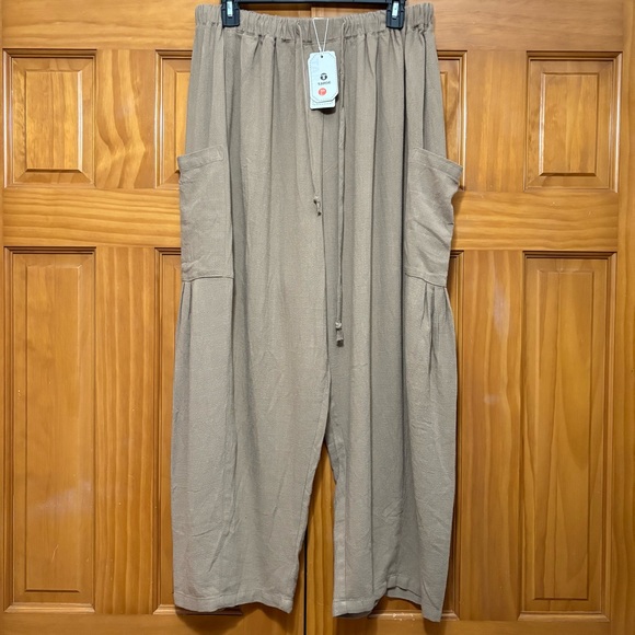 Women's Wide Leg Tan Linen Blend Pants NWT - Picture 1 of 13